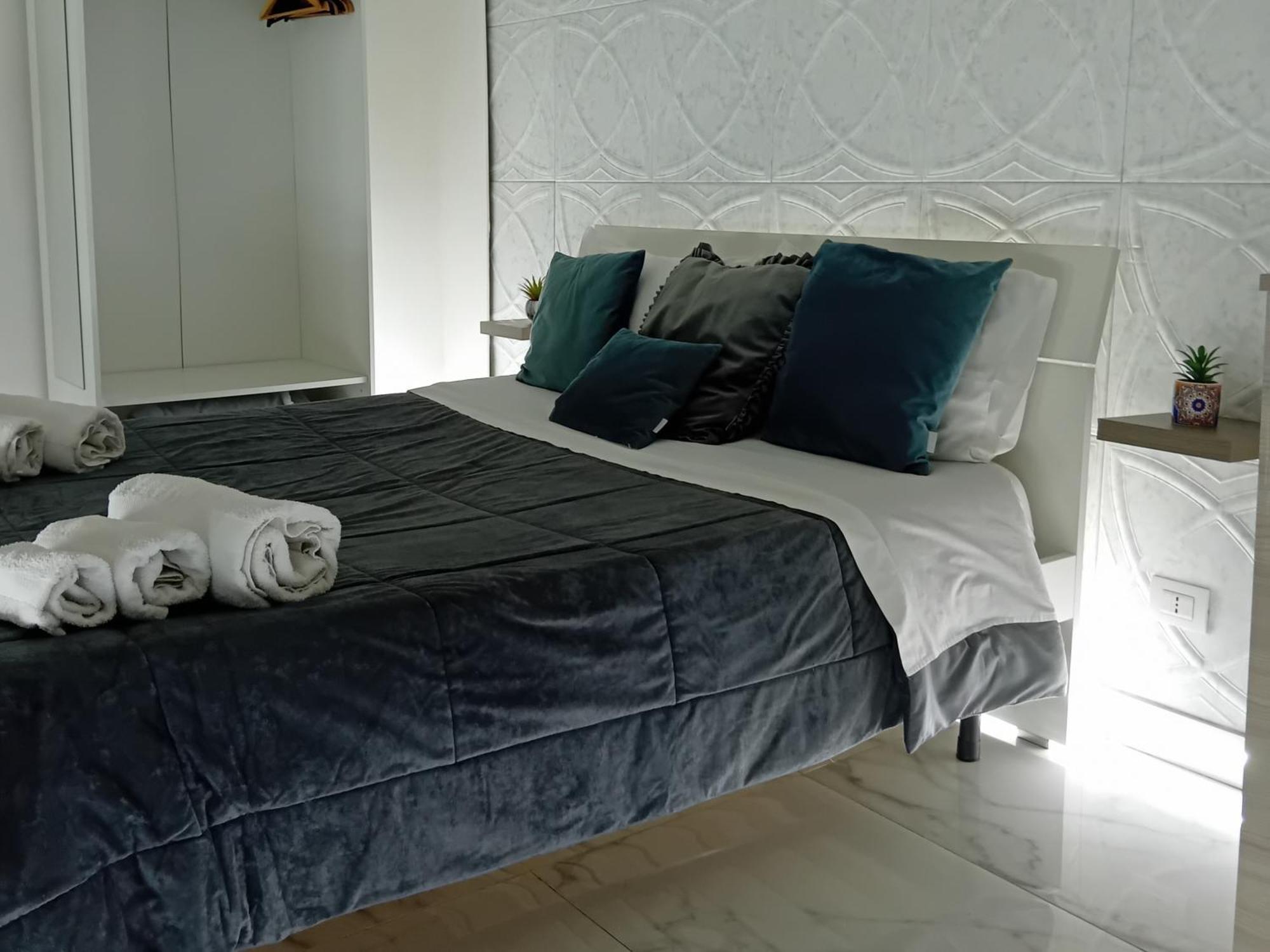 Апартаменты Donna Rita House Неаполь Экстерьер фото
